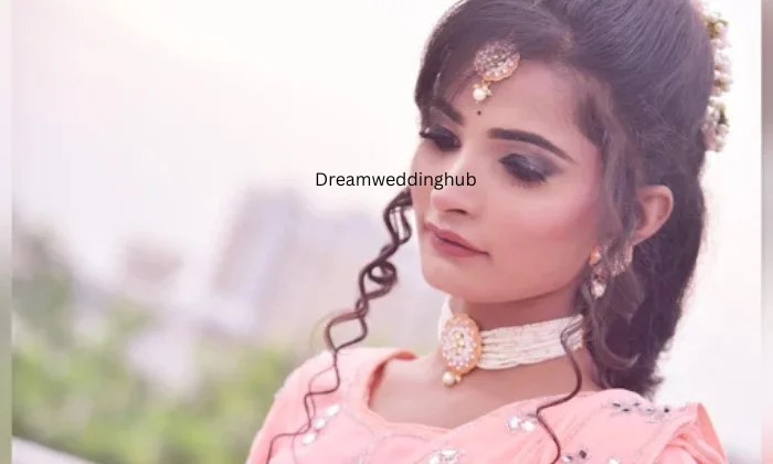 Harshs Makeover unisex salon